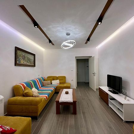 Alex Inn จีโรคาสเตอร์ ภายนอก รูปภาพ